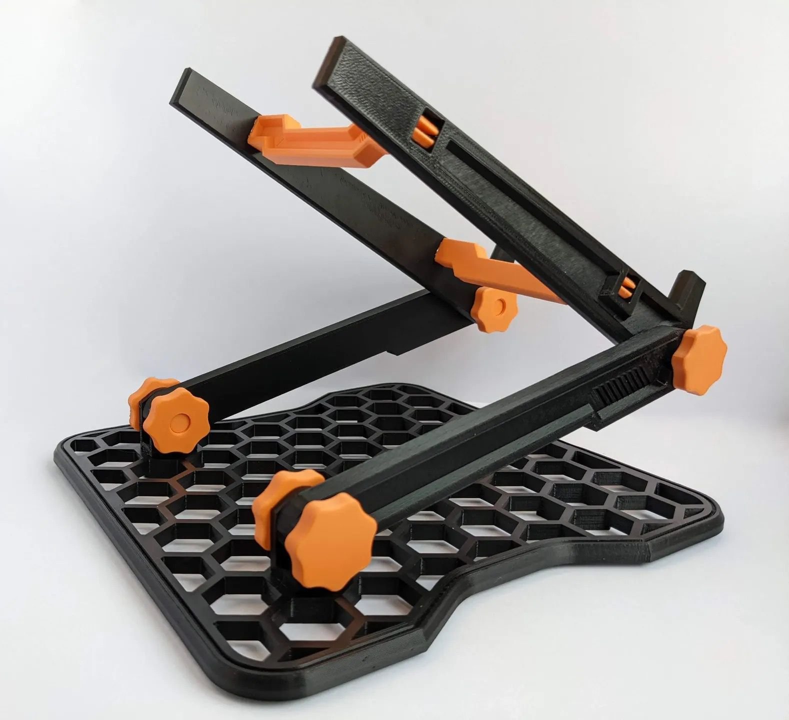 Adjustable Stand for Notebook and Tablet - Image 5