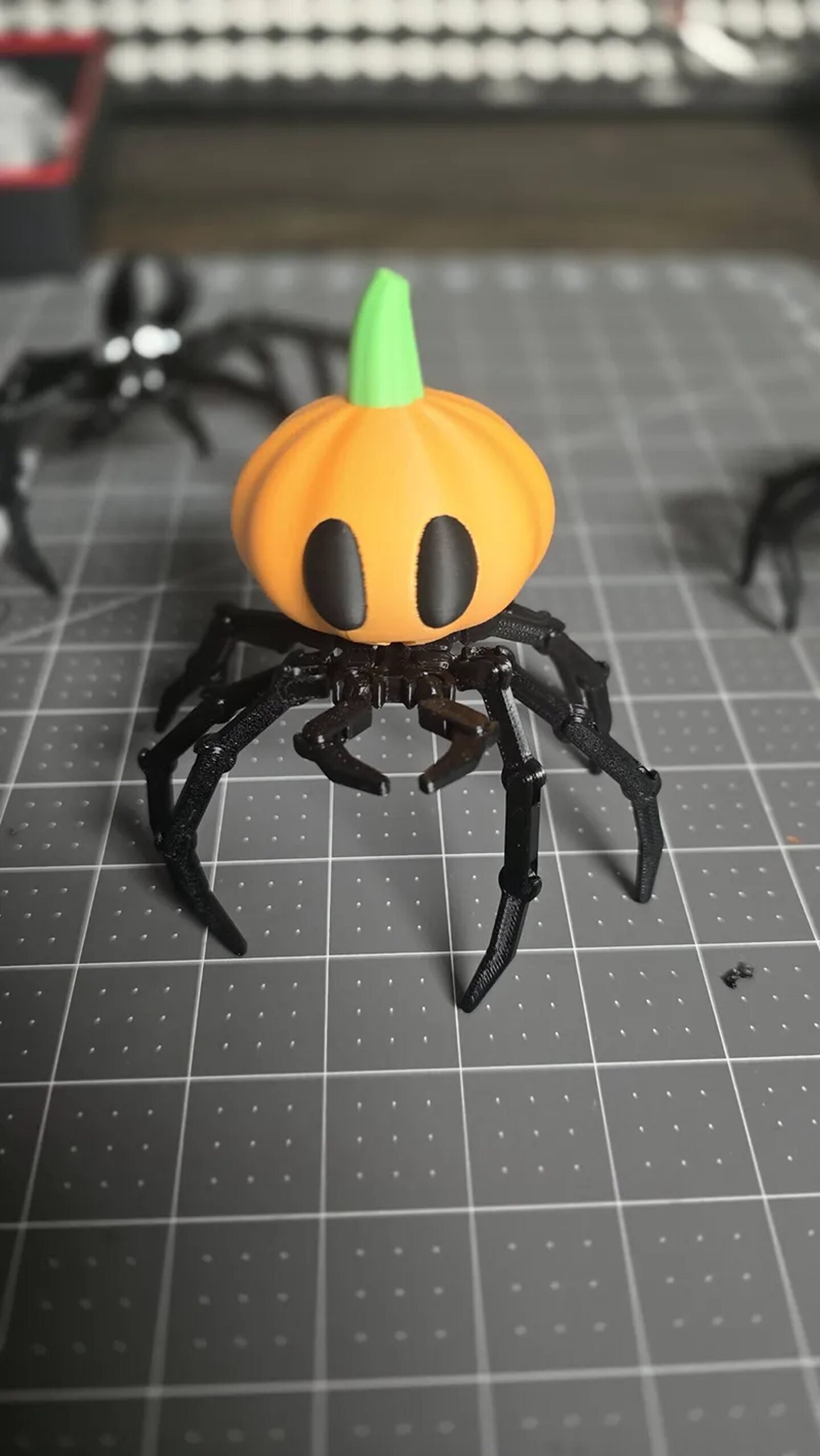 Articulated Pumpkin Spider
