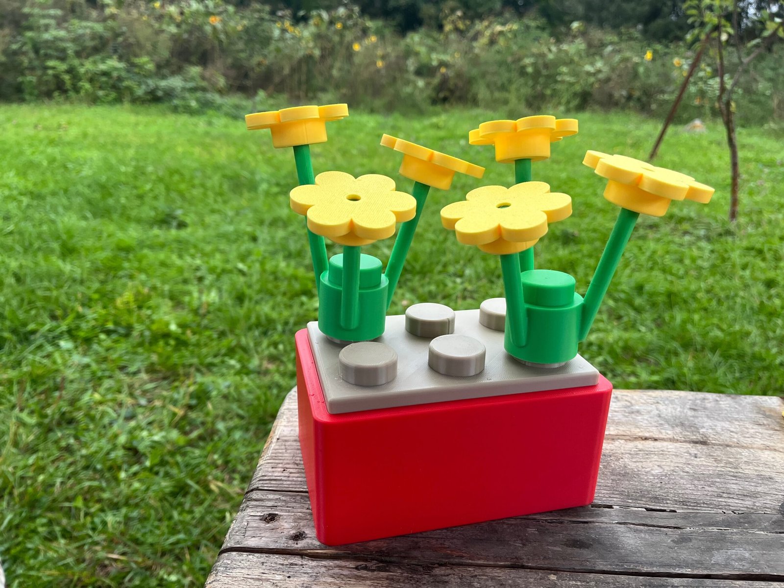 Brick Blooms Storage Box