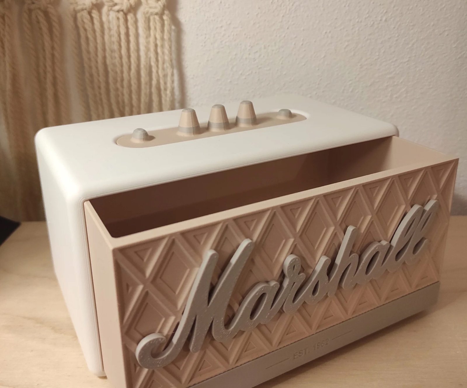 Marshall Stanmore Container