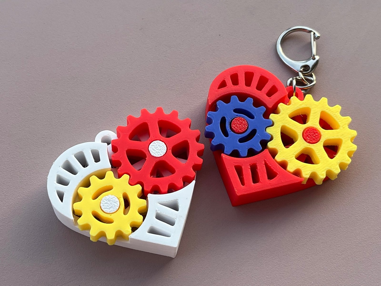 Gear Heart Fidget Keychain
