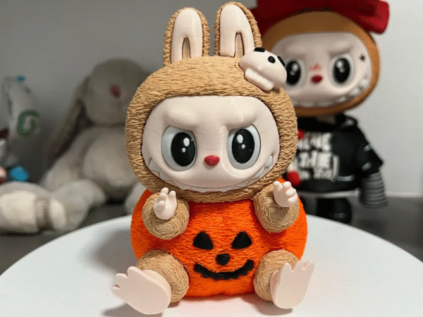 Labubu in Pumpkin Costume