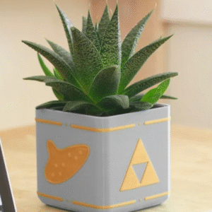 Zelda Planter - Image 1