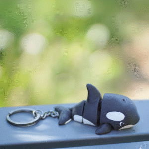Outlaw Orca - Articulated Fidget Animal - Image 1