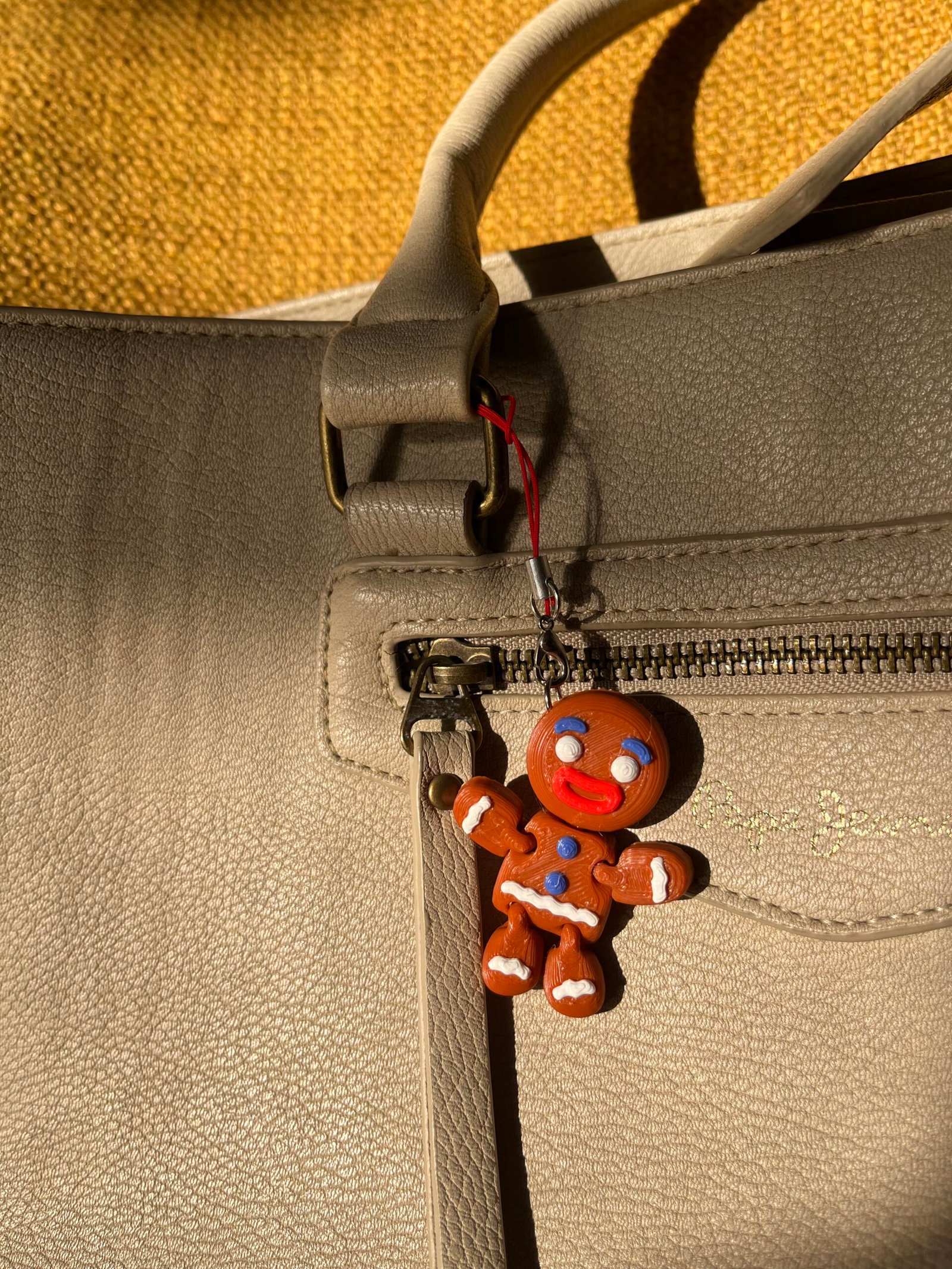 Gingerbread Flexi Keychain