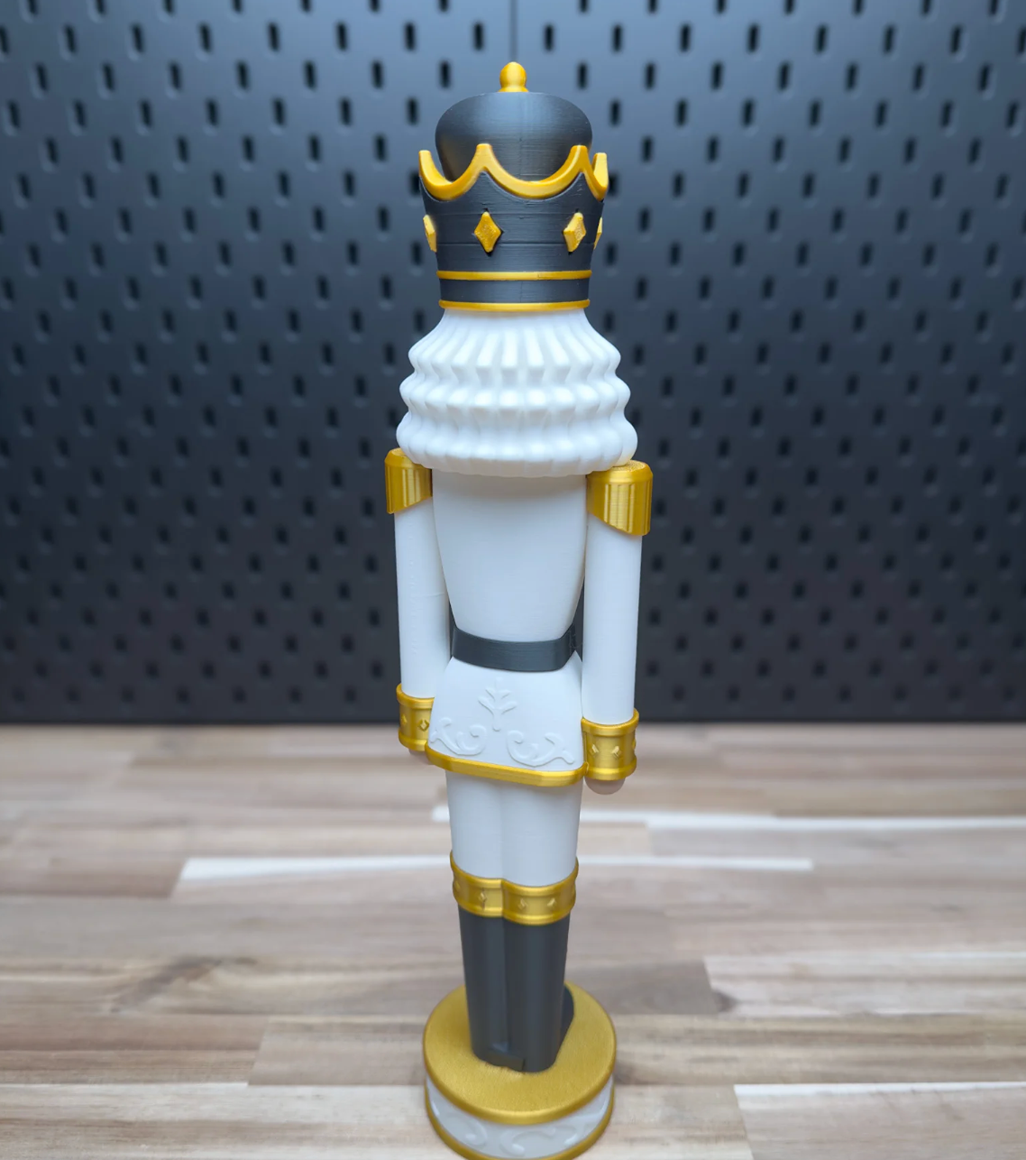The Joykeeper Nutcracker - Image 4
